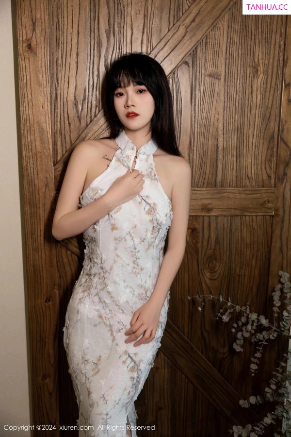   [XiuRen]高清写真图 2024.04.23 No.8434 唐安诺 性感美腿第47张图片